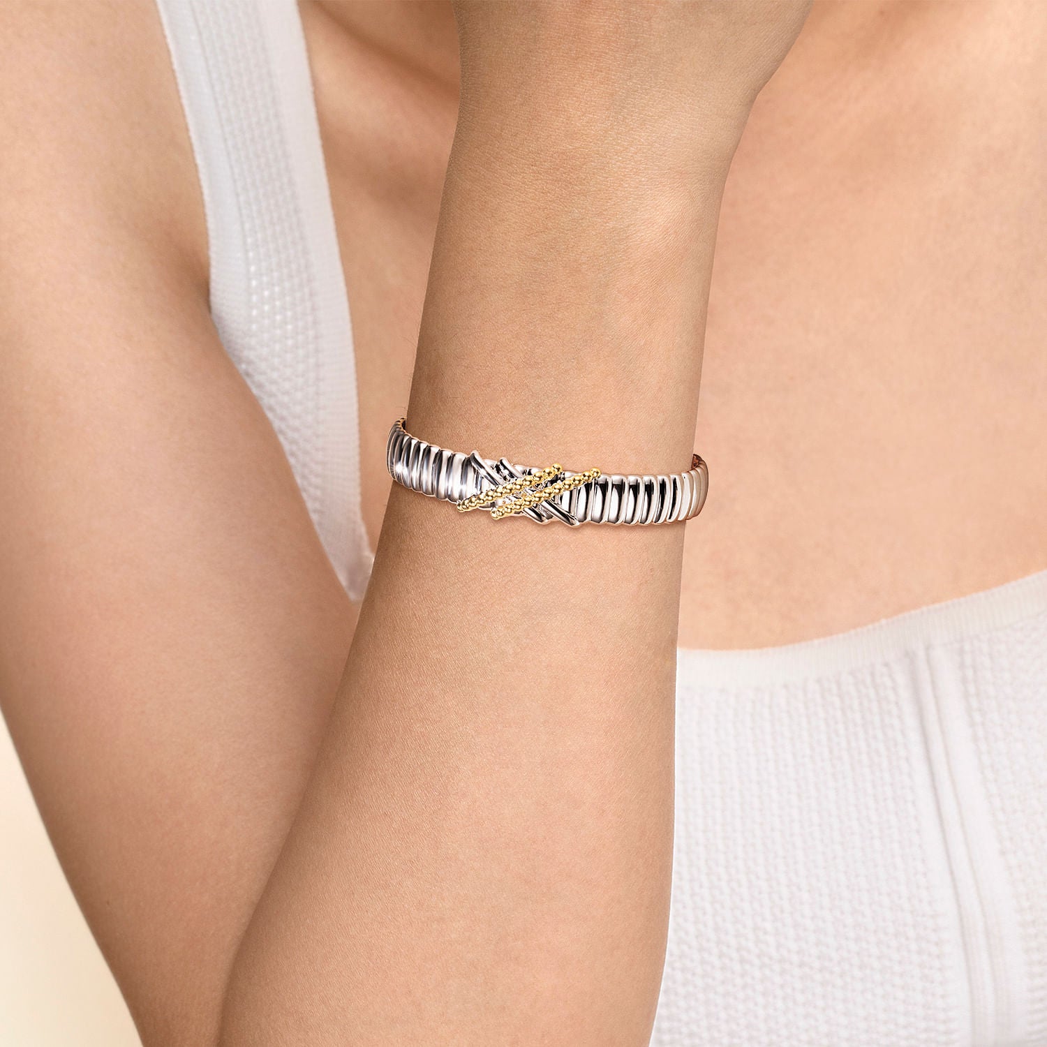 STERLING SILVER AND 14K YELLOW GOLD BUJUKAN SHRIMP CRISS CROSS BANGLE BRACELET