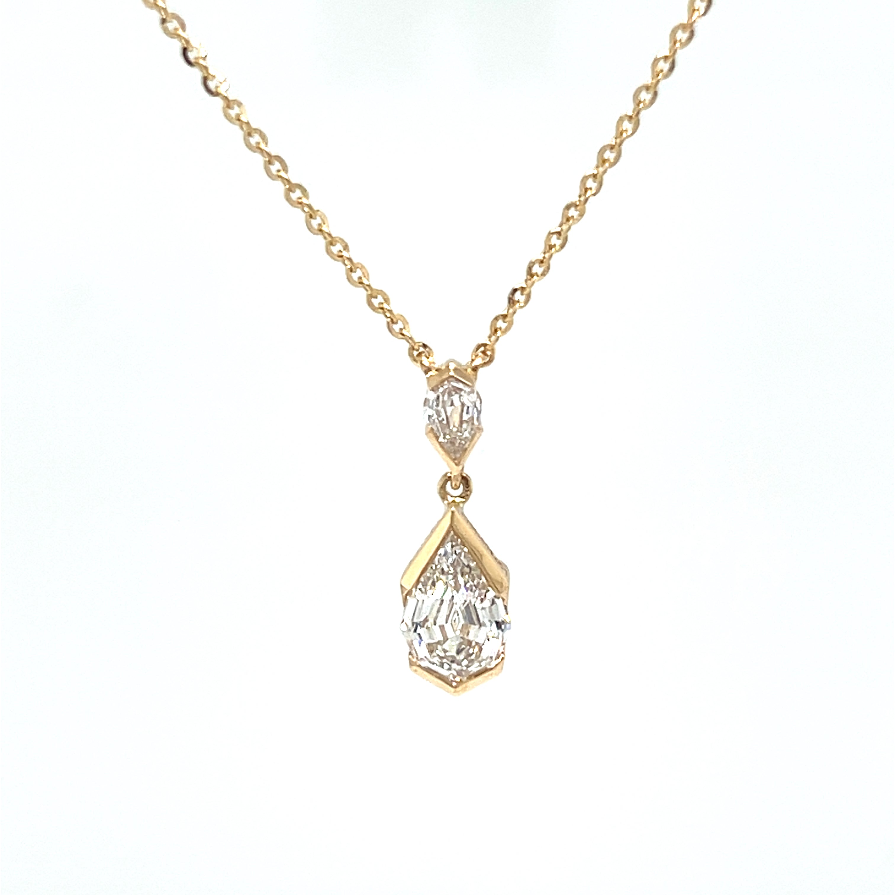 Lab Grown Diamond Necklaces CLASSIC GROWN Made of 14 Karat Yellow