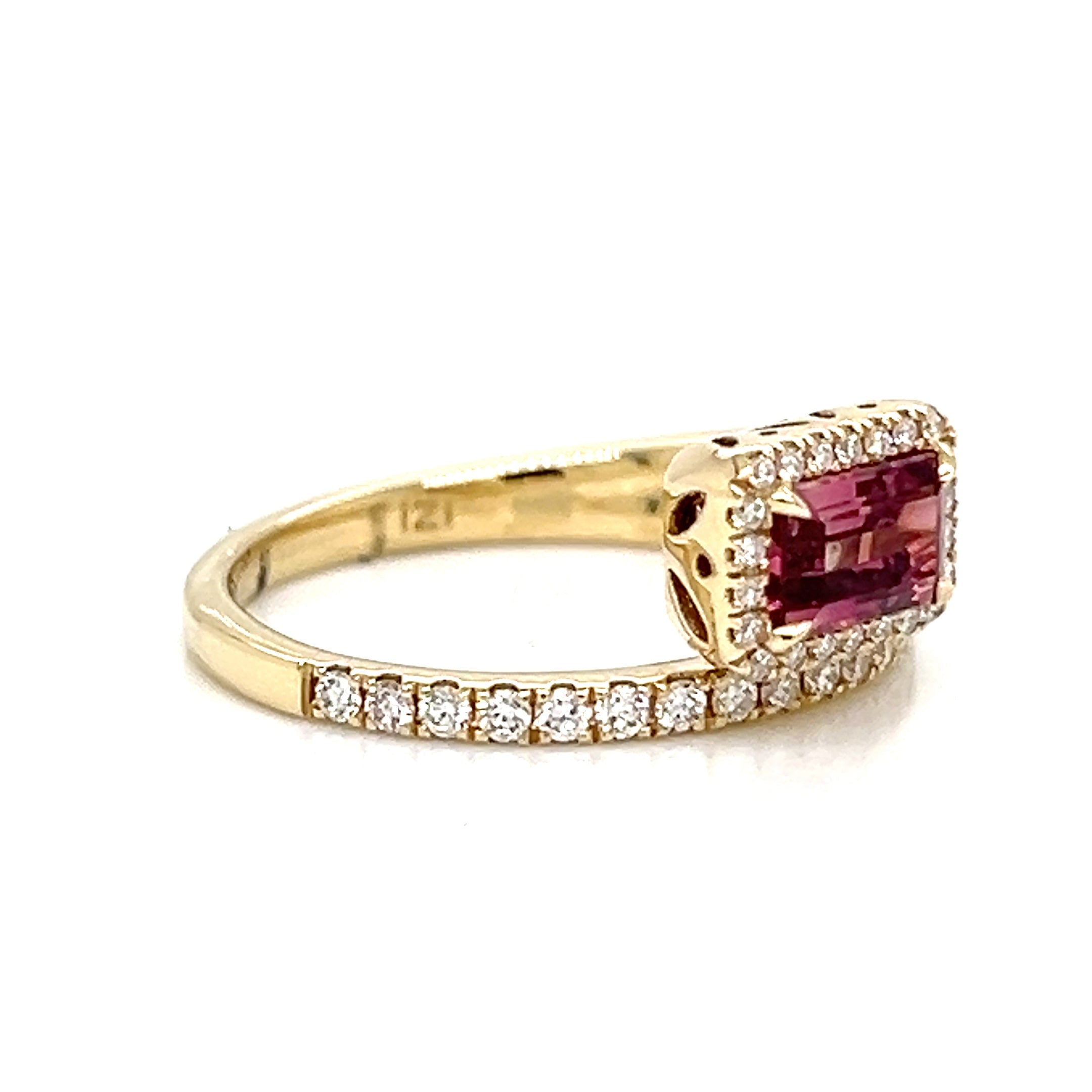One Lady's IZI CREATIONS 14 Karat Yellow Women's Colored Stone Ring