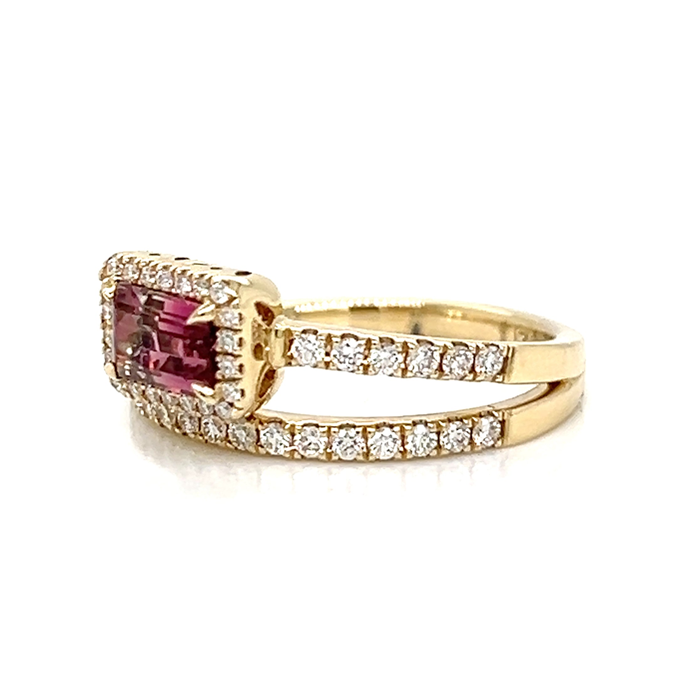 One Lady's IZI CREATIONS 14 Karat Yellow Women's Colored Stone Ring