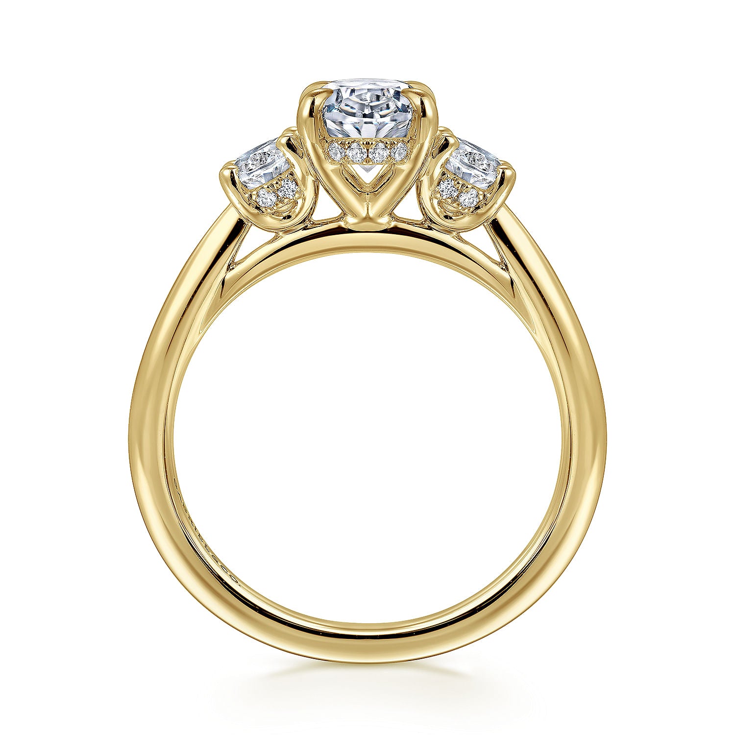 14K YELLOW GOLD OVAL THREE STONE DIAMOND ENGAGEMENT RING