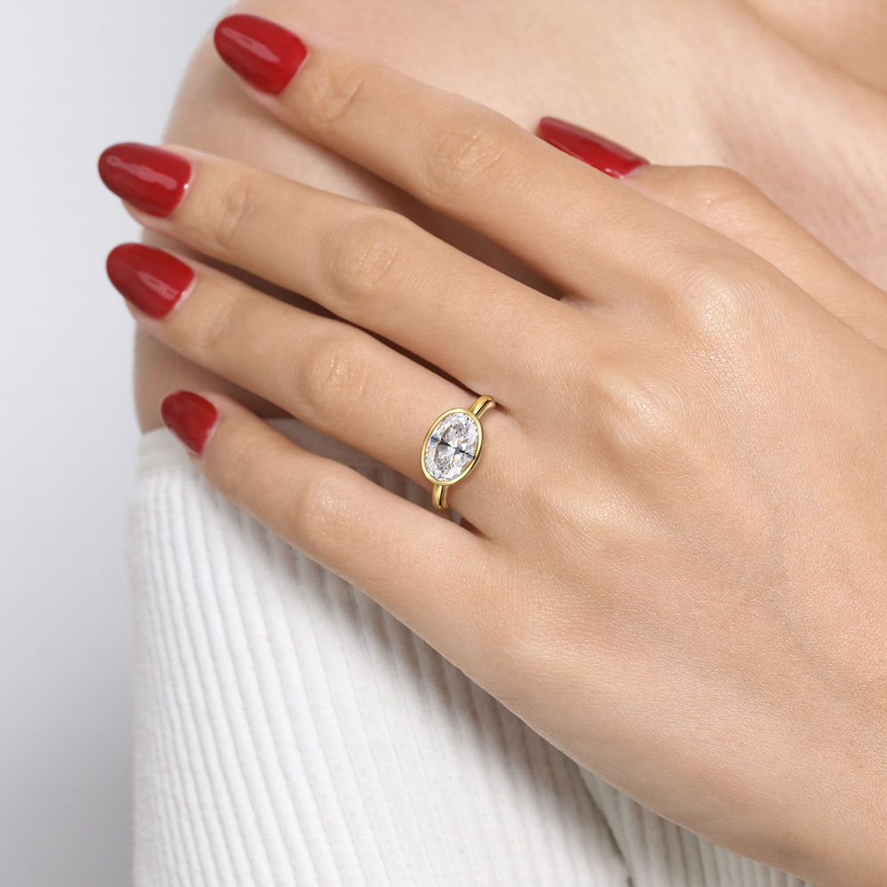 DIAMOND ENGAGEMENT RING