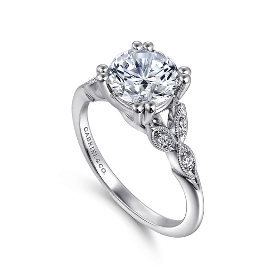 DIAMOND ENGAGEMENT RING