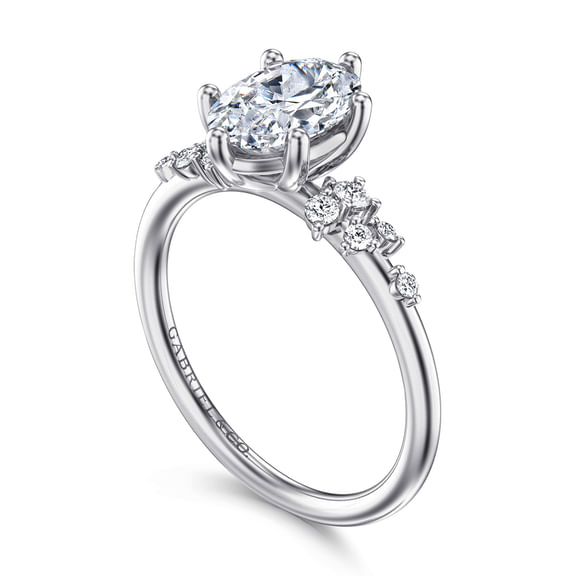 DIAMOND ENGAGEMENT RING