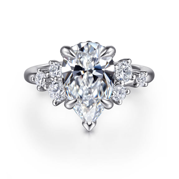 DIAMOND ENGAGEMENT RING