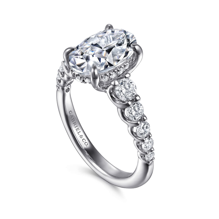 DIAMOND ENGAGEMENT RING