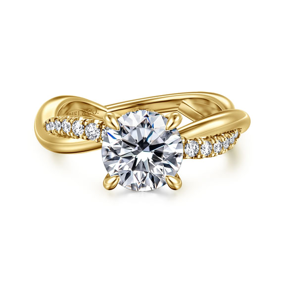 DIAMOND ENGAGEMENT RING