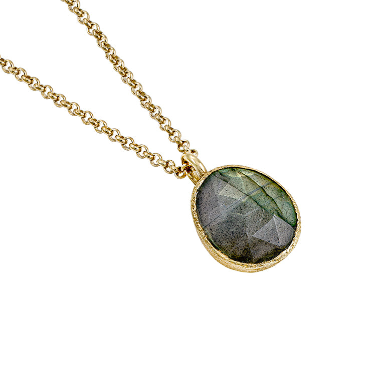 SHADE PENDANT IN SILVER, 18 KARAT GOLD VERMEIL LABRADORITE