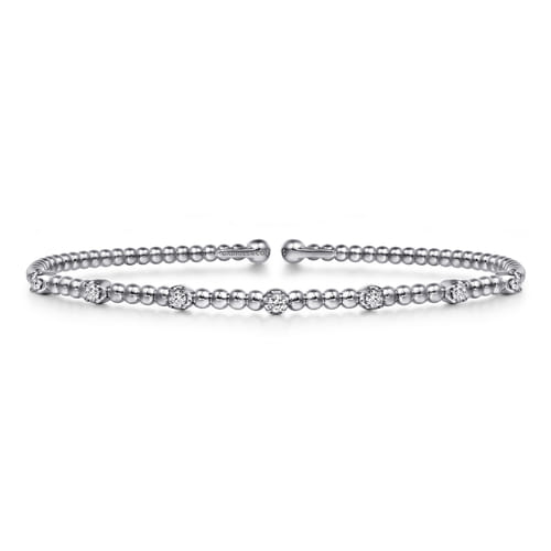 14 KARAT WHITE GOLD DIAMOND BANGLE