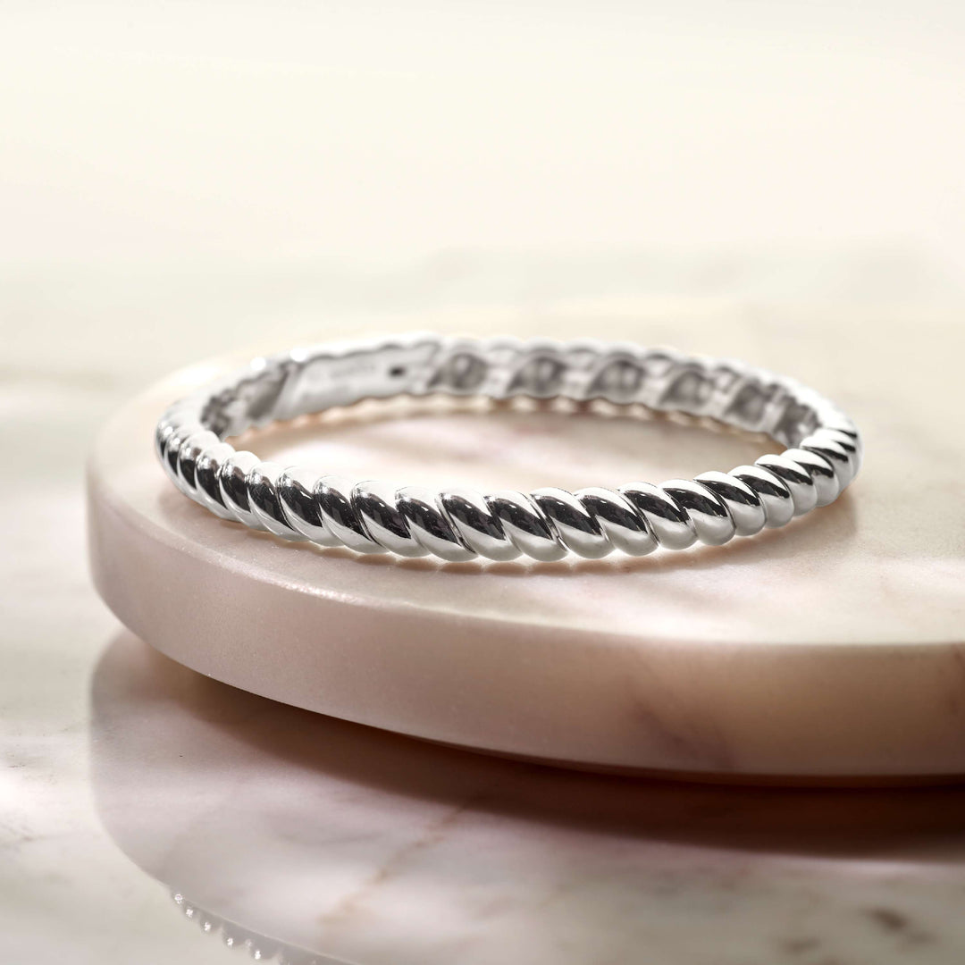 VINTAGE RIBBED BANGLE