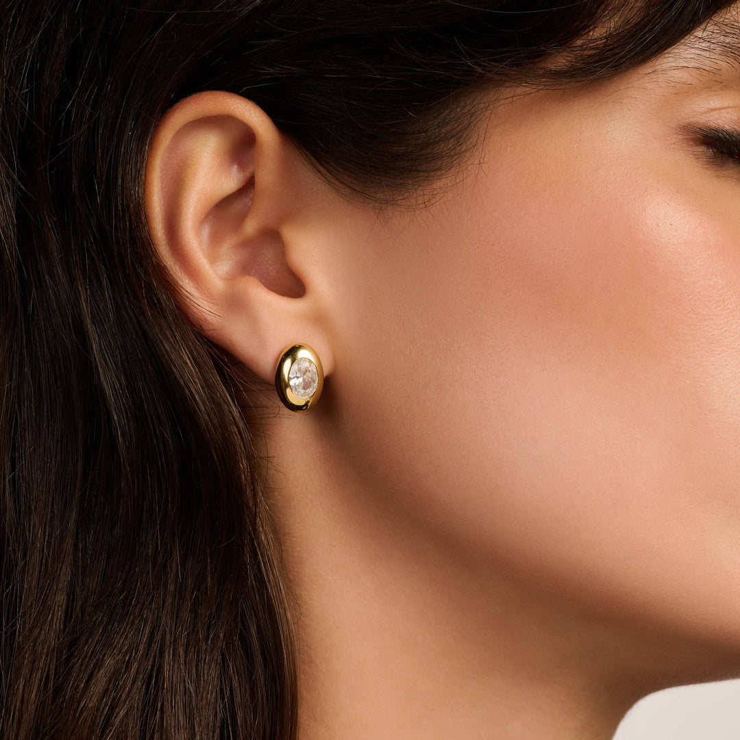 OVAL SPARKLE EARRING