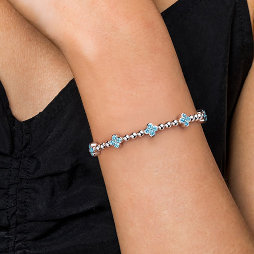 STERLING SILVER BLUE TOPAZ CLOVER BUJUKAN SPLIT BANGLE BRACELET
