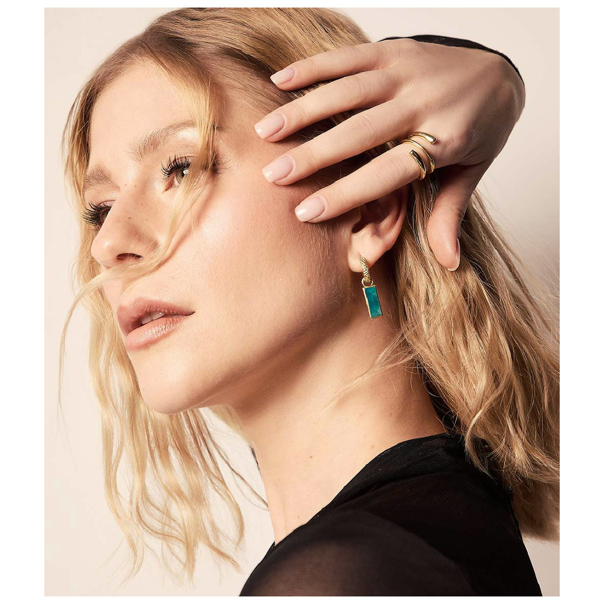 HOOP EARRINGS WITH APATITE IN STERLING SILVER WITH 18 KARAT GOLD VERMEIL