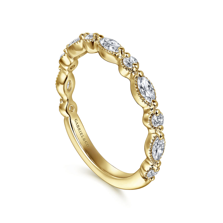 14K YELLOW GOLD DOUBLE PRONGS MARQUISE AND ROUND DIAMOND ANNIVERSARY BAND