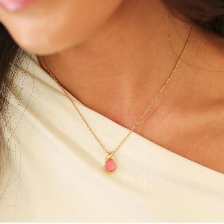 THE PINK DELICATE NECKLACE