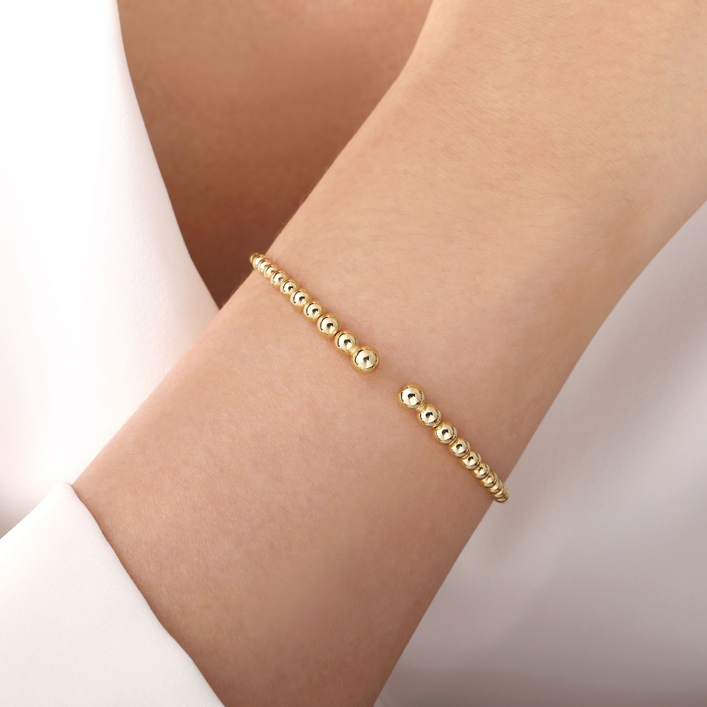 14 KARAT YELLOW GOLD BUJUKAN OPEN BANGLE