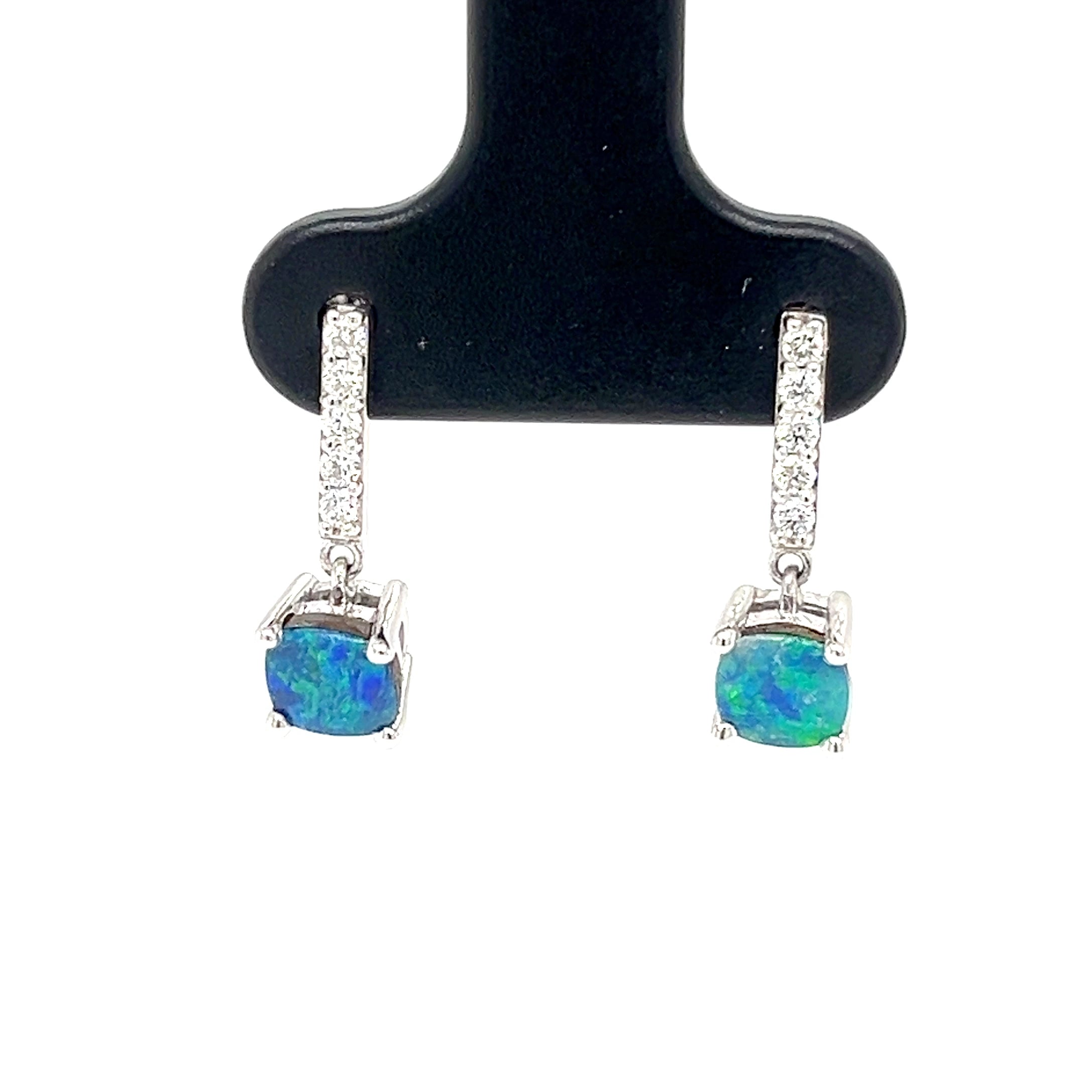 14KW DIA/AUST. OPAL EARRINGS