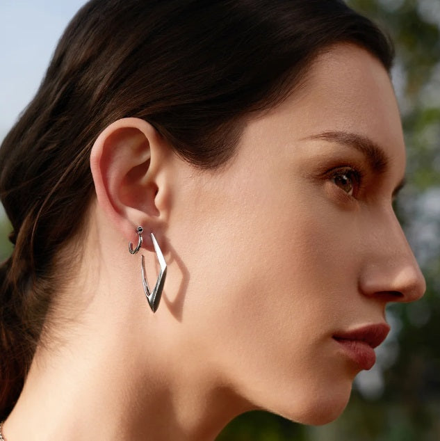 SILVER GEOMETRIC HOOP EARRINGS