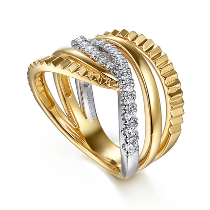 14K White Yellow Gold Graduating Diamond Criss Cross Diamond Cut Ring