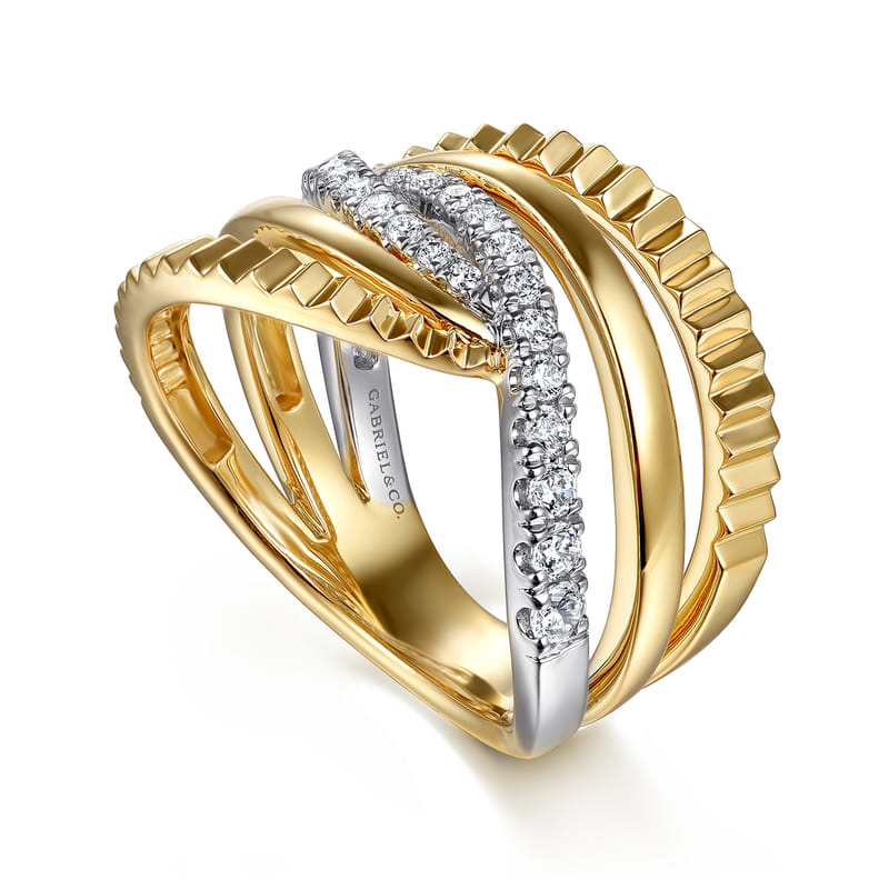 14K White Yellow Gold Graduating Diamond Criss Cross Diamond Cut Ring