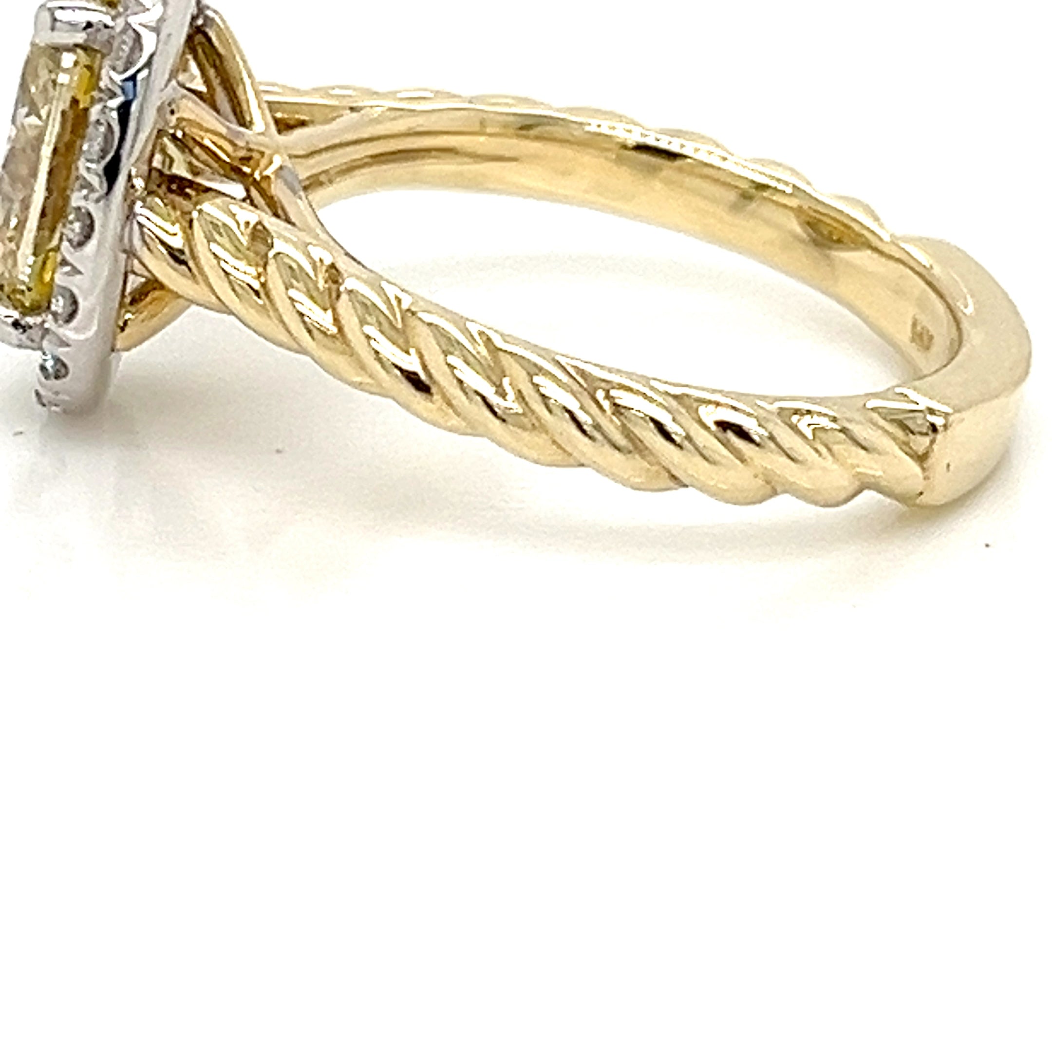 14K 2T OVAL LG FNCY YELLOW =2.