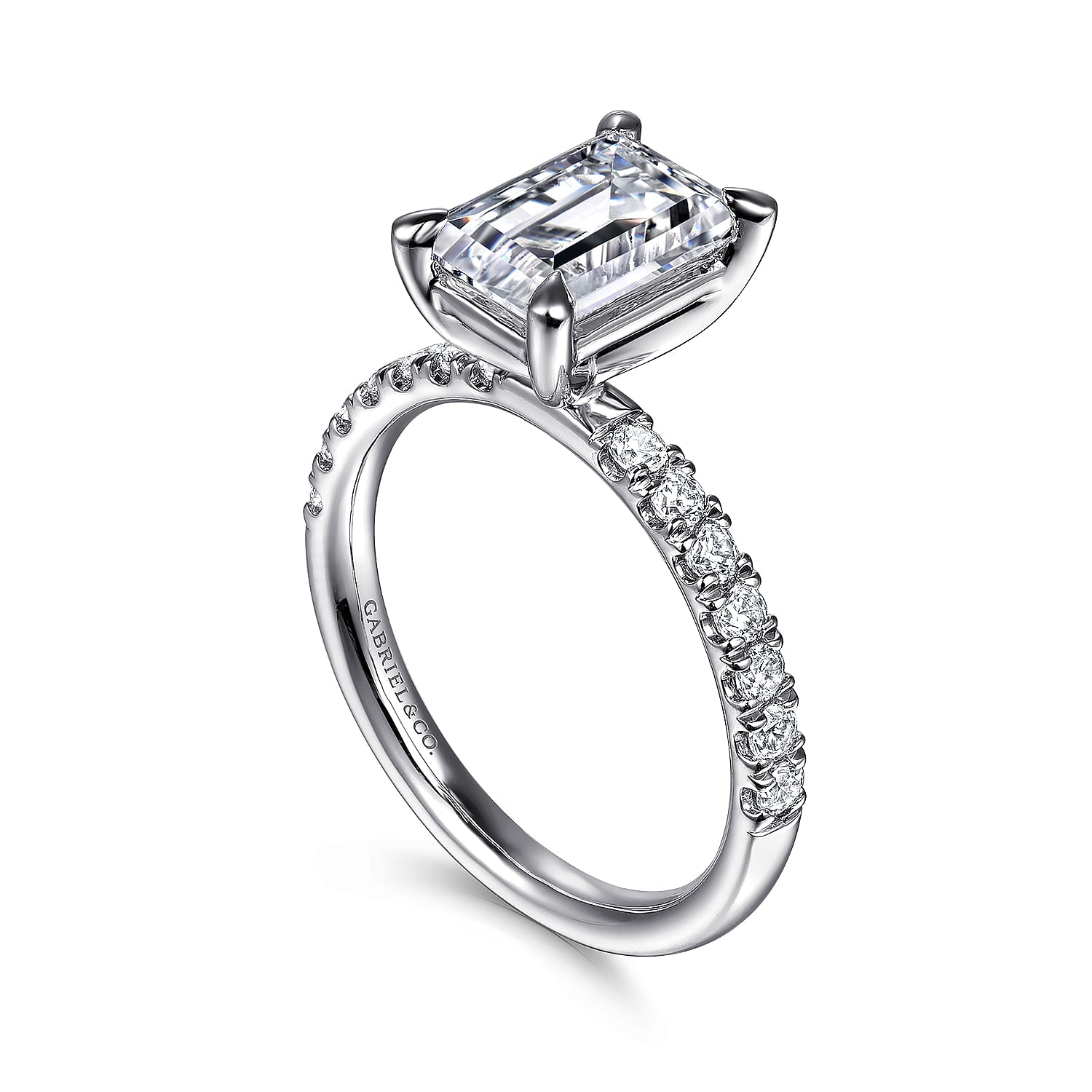 14K WHITE GOLD EMERALD CUT DIAMOND ENGAGEMENT RING