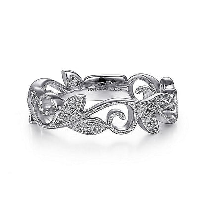 14KW DIAMOND FLORAL RING
