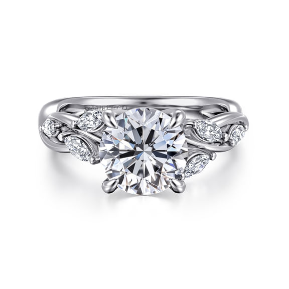 DIAMOND ENGAGEMENT RING