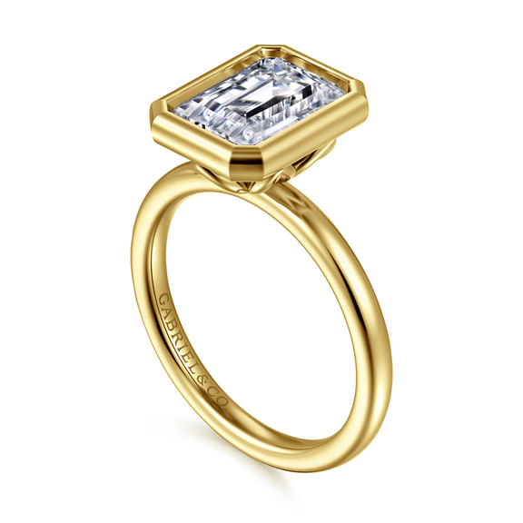 DIAMOND ENGAGEMENT RING