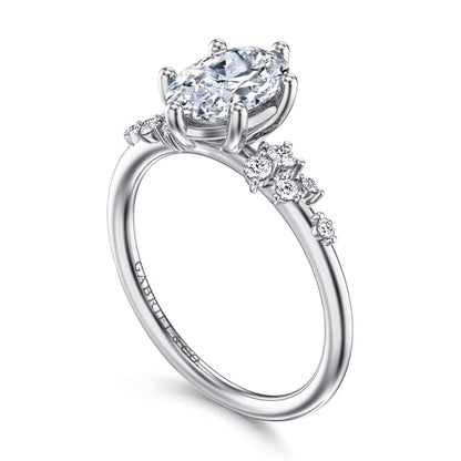 DIAMOND ENGAGEMENT RING