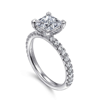 DIAMOND ENGAGEMENT RING