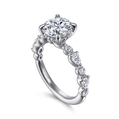 DIAMOND ENGAGEMENT RING