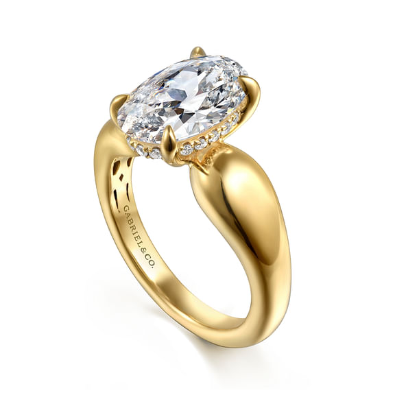 DIAMOND ENGAGEMENT RING